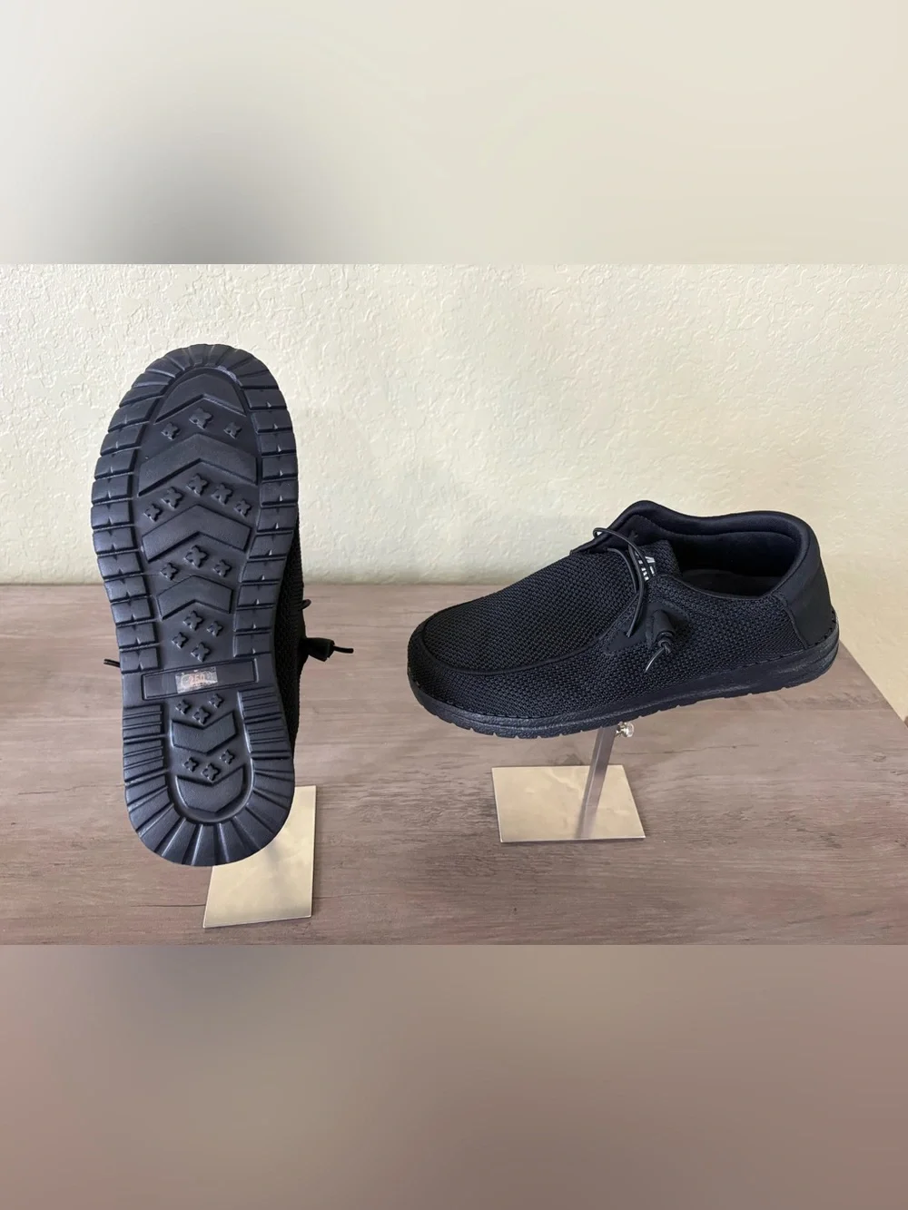 Arisic Men’s Black Mesh Slip-On Casual Comfort Shoes Size EU 40 Lightweight